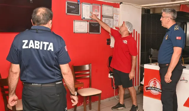 Kumluca'da döner işletmelerine hijyen ve ruhsat denetimi