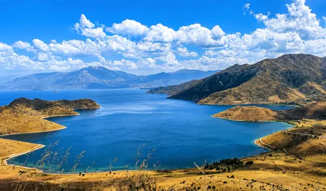 Van Gölü'nün saklı güzelliği milli park oldu