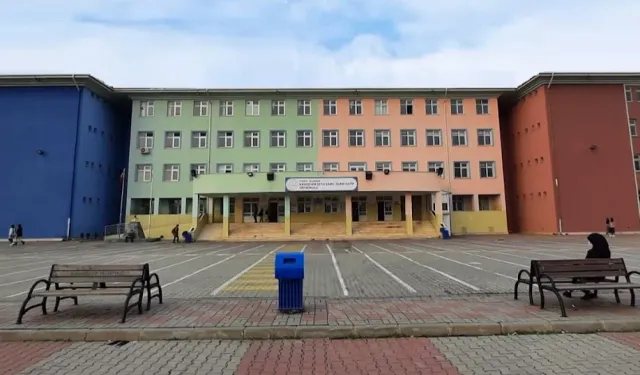 Başakşehir'de o okulda eğitime 2 gün ara!