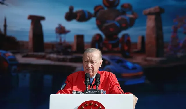 Cumhurbaşkanı Erdoğan: 'Savunma sanayisinde tam bir devrime imza atıyoruz'