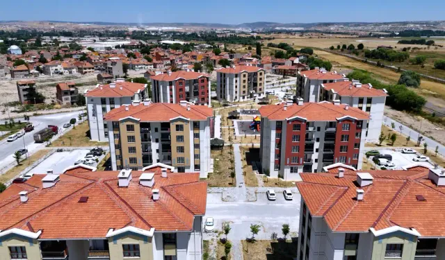 Kütahya'da kentsel dönüşümün ardından vatandaşların yüzü güldü