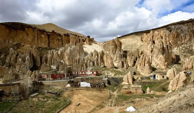 Van'ın saklı Kapadokyası: Vanadokya