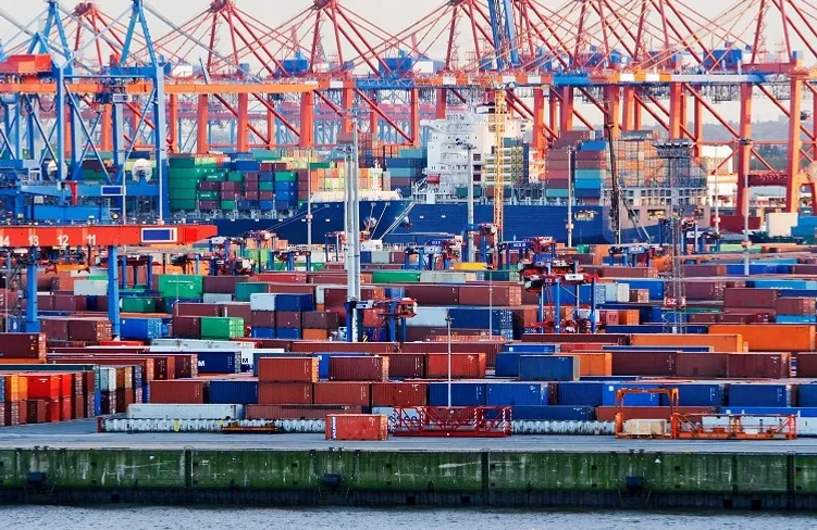 İhracat rekoru kırdık: 2 milyar 428 milyon dolar