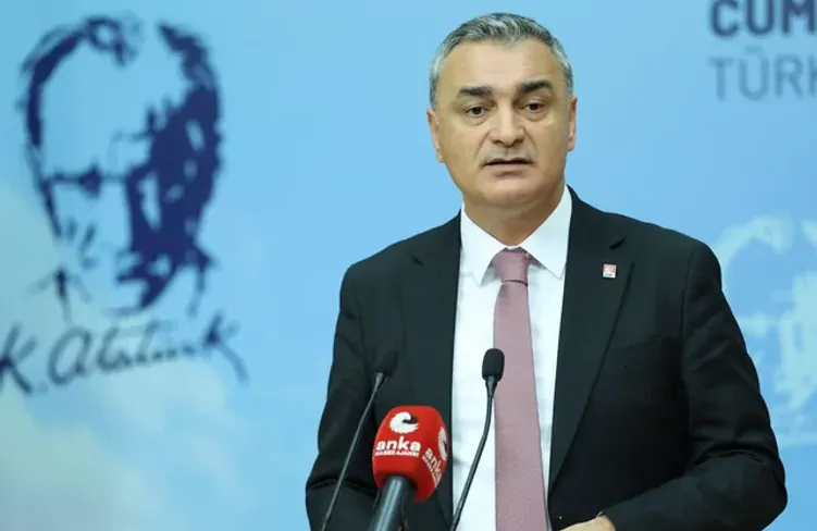 CHP'li Sarı'dan ekonomi ve siyaset gündemine sert eleştiriler... Erken yerel seçim çağrısı yaptı