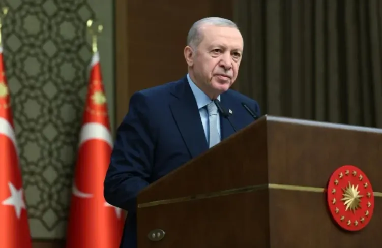 Cumhurbaşkanı Erdoğan: Milletimizin hak ve hukukunun korunması kırmızı çizgimizdir