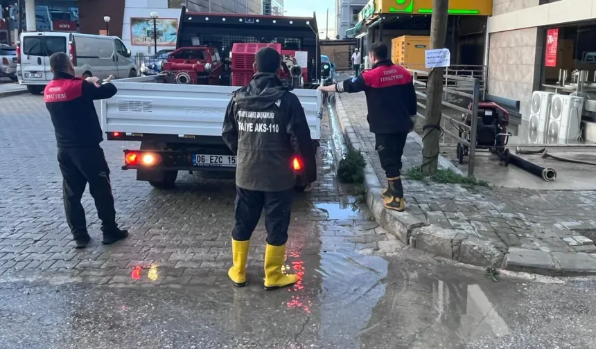 İzmir'de erken önlemler taşkını önledi