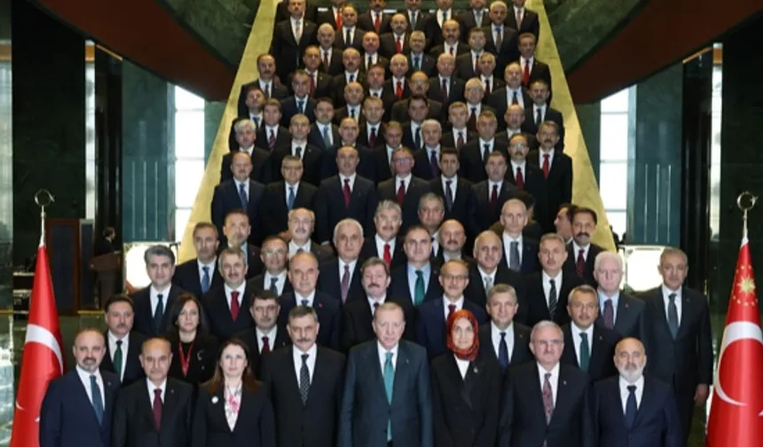 Cumhurbaşkanı Erdoğan'dan Valilere talimat: İhtiyaç sahibine siz gidin, kapı kapı dolaşın