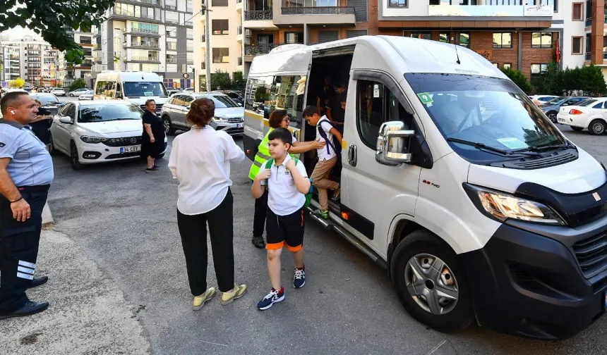 İzmir'de öğrenci servis ücretleri belli oldu