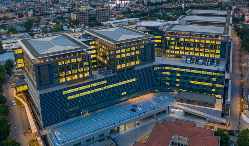 Hastanede 'reçete çetesi'ne 25 gözaltı!