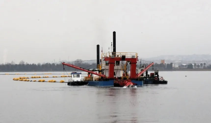 Körfezdeki dev temizliğe hayran kaldılar... Dip Çamuru Projesi etkiledi