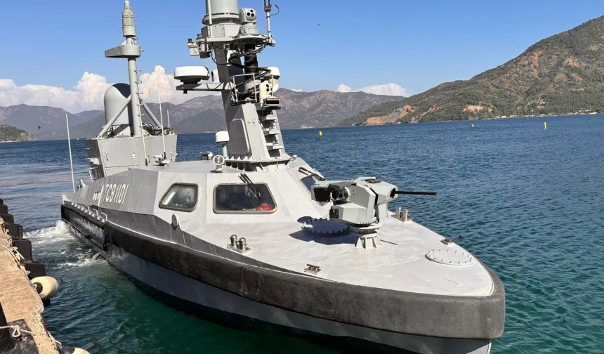 Alman heyetten Aksaz Deniz Üssü'ne ziyaret