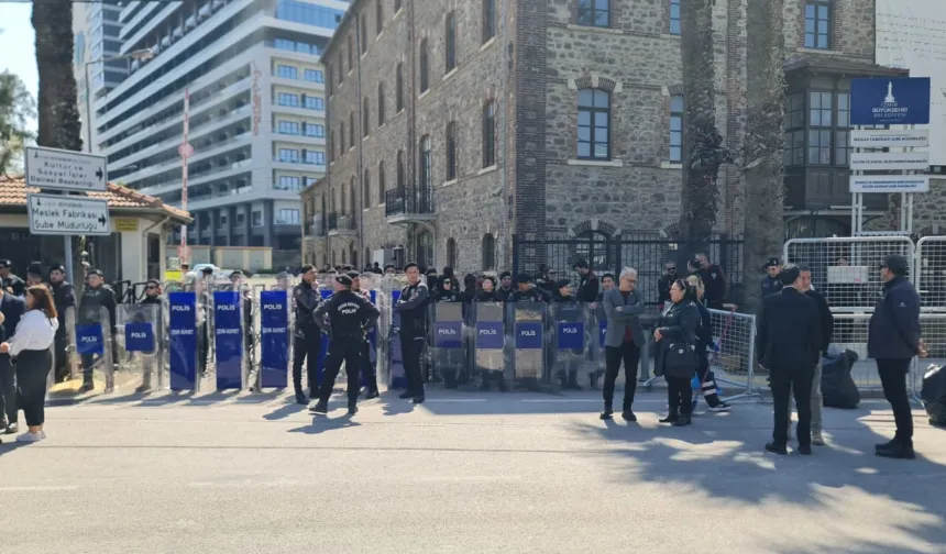 Başkan Tugay: Hukuki mücadeleyi sürdüreceğiz