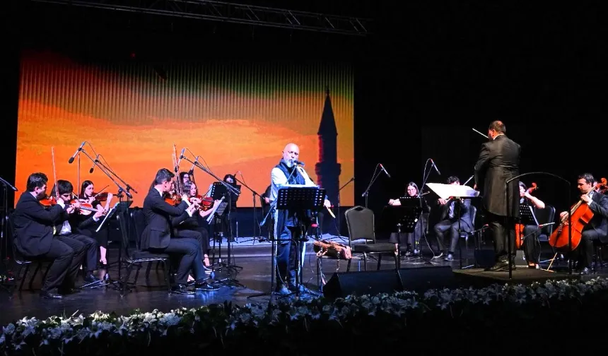 Kocaeli'de ney ile klasik müziğin senfonik dansı