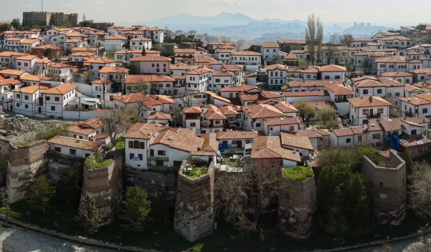 Ankara Kalesi'nde Büyükşehir dokunuşu
