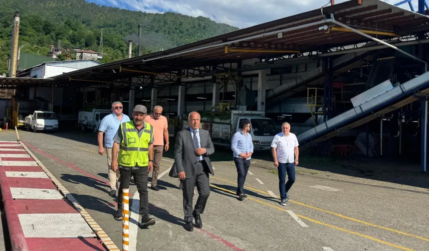 Artvin Ticaret Borsası'ndan çay fabrikası ziyareti