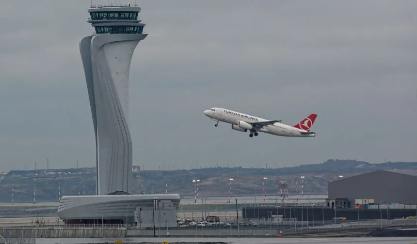 İstanbul Havalimanı'ndan tarihi rekor... 1 günde 1.730 uçuş