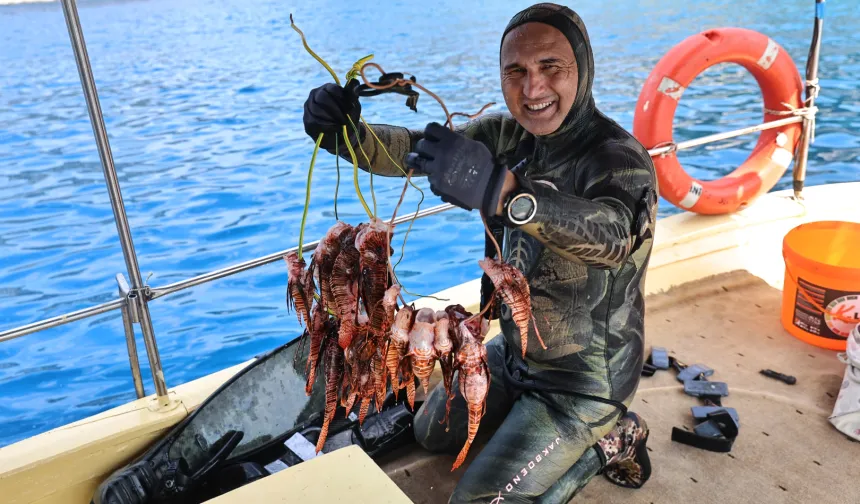 Antalya'da Aslan Balığı Avlama ve Tadım Etkinliği Düzenlendi