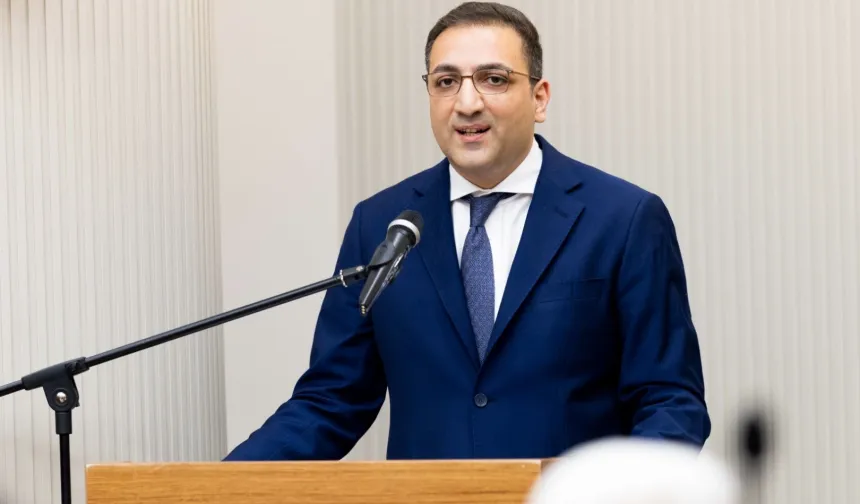 Balçova Belediye Başkanı Onur Yiğit görevden uzaklaştırıldı