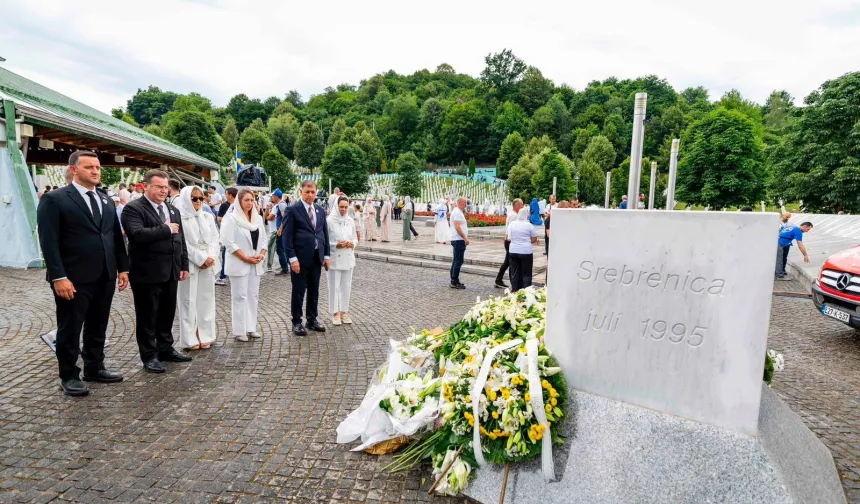 Başkan Cemil Tugay Srebrenica Soykırımı Anma Törenine Katıldı
