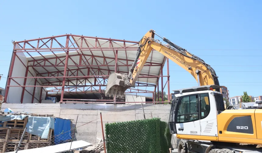 Bursa Osmangazi'de kaçak yapıya geçit yok