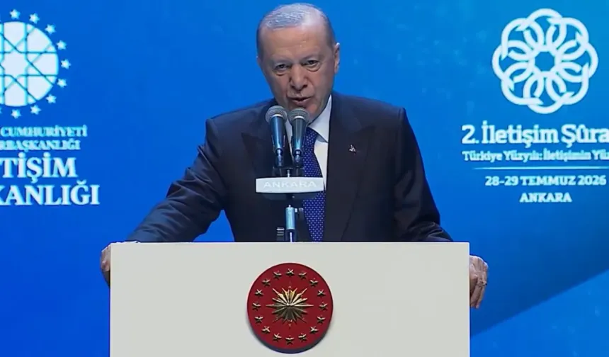 Erdoğan'dan İletişim Şûrası'nda Dezenformasyon Uyarısı