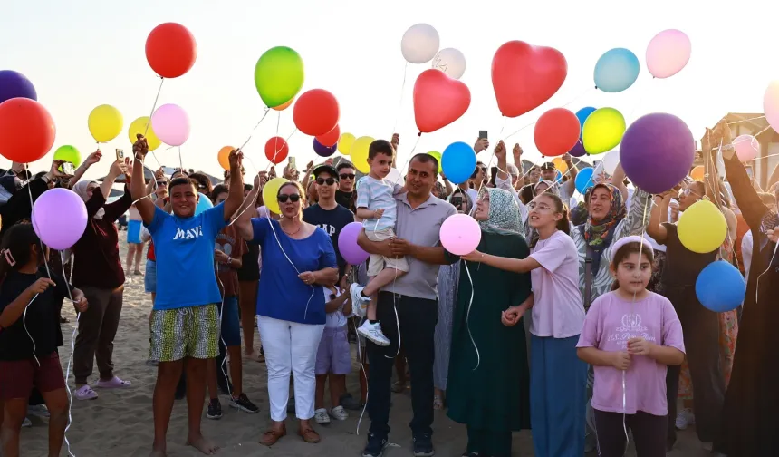 Umut balonları gökyüzüne Göktuğ için bırakıldı