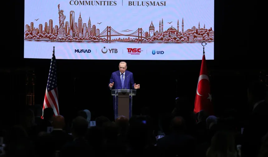 Cumhurbaşkanı Erdoğan: Müslümanlardan entegre olmaları değil, asimile olmaları bekleniyor