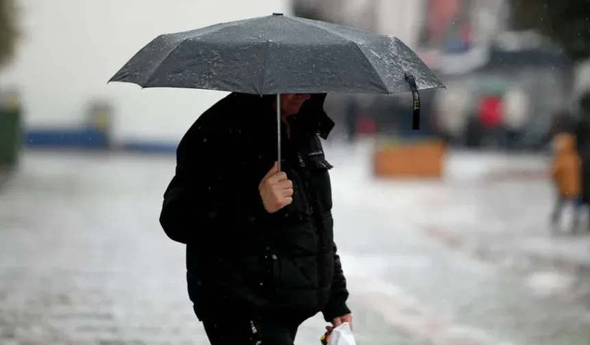 Hava sıcaklıkları düşüyor: Bazı bölgelerde kuvvetli yağış bekleniyor