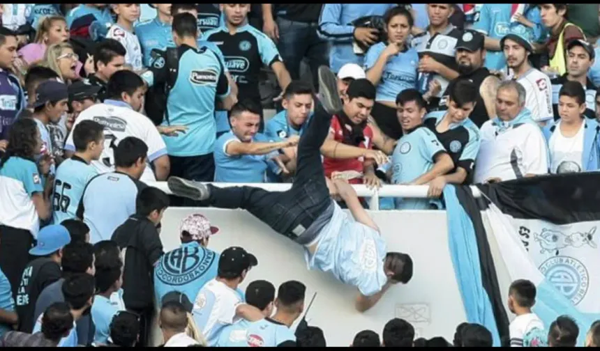 Tribün Terörüne Karşı 'Stadlarda Hakaretsiz Tezahürat ile Temiz Futbol' için: Merkezi DJ uygulaması