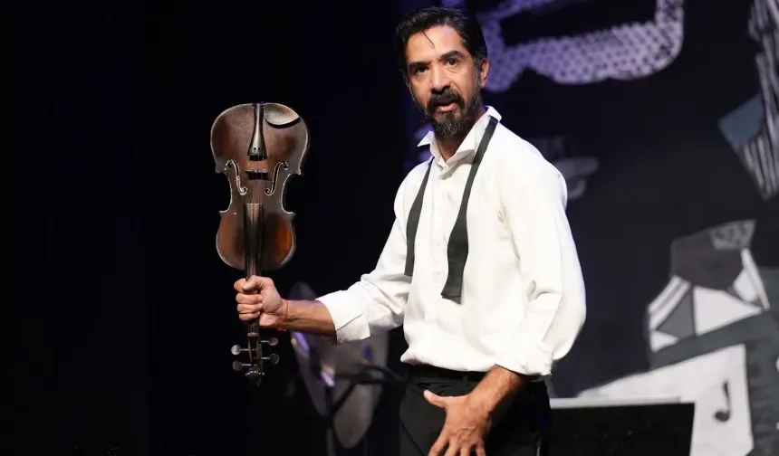 Festivalin 6. gün konuğu İstanbul Devlet Tiyatrosu oldu