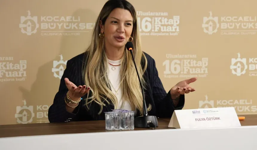Fulya Öztürk, sosyal medyadaki algı operasyonlarına dikkat çekti