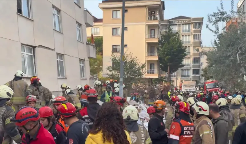 Maltepe'de çöken binadan 10 kişi kurtarıldı, 1 ölü