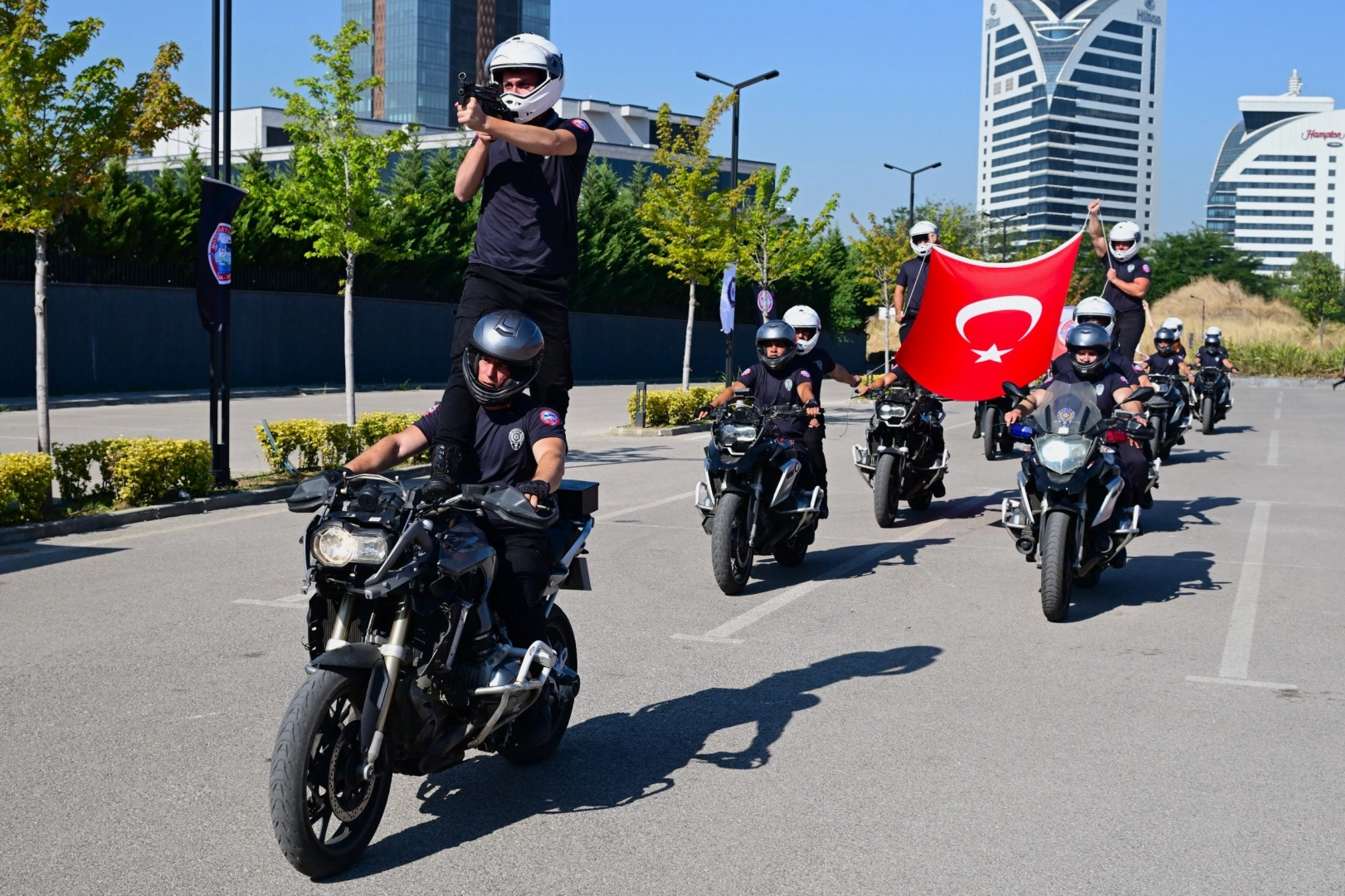 Bursa'da yeni Yunus polisler göreve hazır