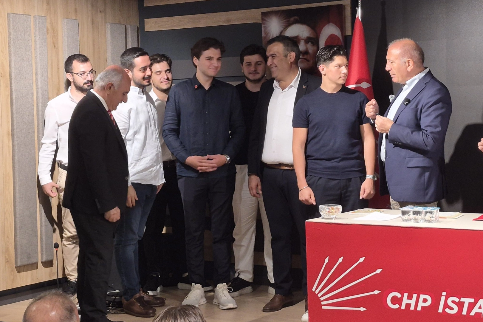CHP İstanbul'da yeni katılımlar... Gürsel Tekin: Birlikte başaracağız