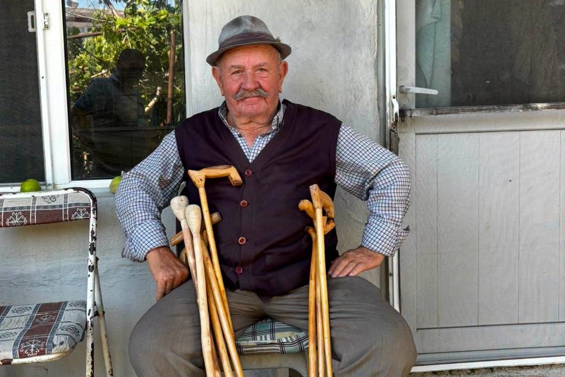 İpsalalı 'Fötrlü İsmet Ağa' 86 yaşında halen üretiyor!