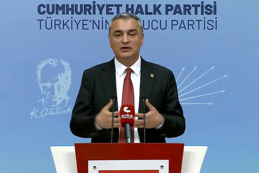 CHP Sözcüsü Müslim Sarı'dan Mustafa Balbay'a sert tepki! CHP kimsenin kişisel hesabına feda edilemez