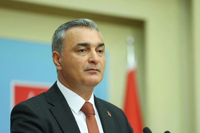 SİYASET