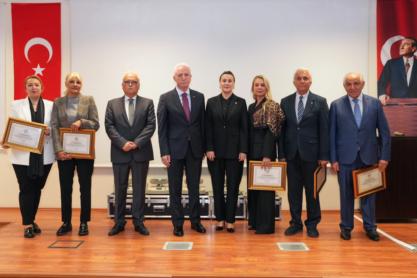 İstanbul'un kan toplama kapasitesi artacak... Türk Kızılay'a 20 yeni cihaz