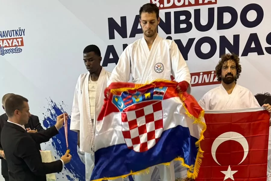 Karşıyakalı sporcu 'Ahmet Can' dünya üçüncüsü oldu