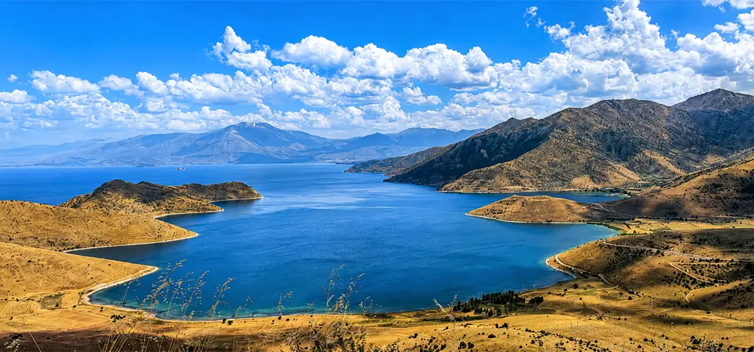 Van Gölü'nün saklı güzelliği milli park oldu