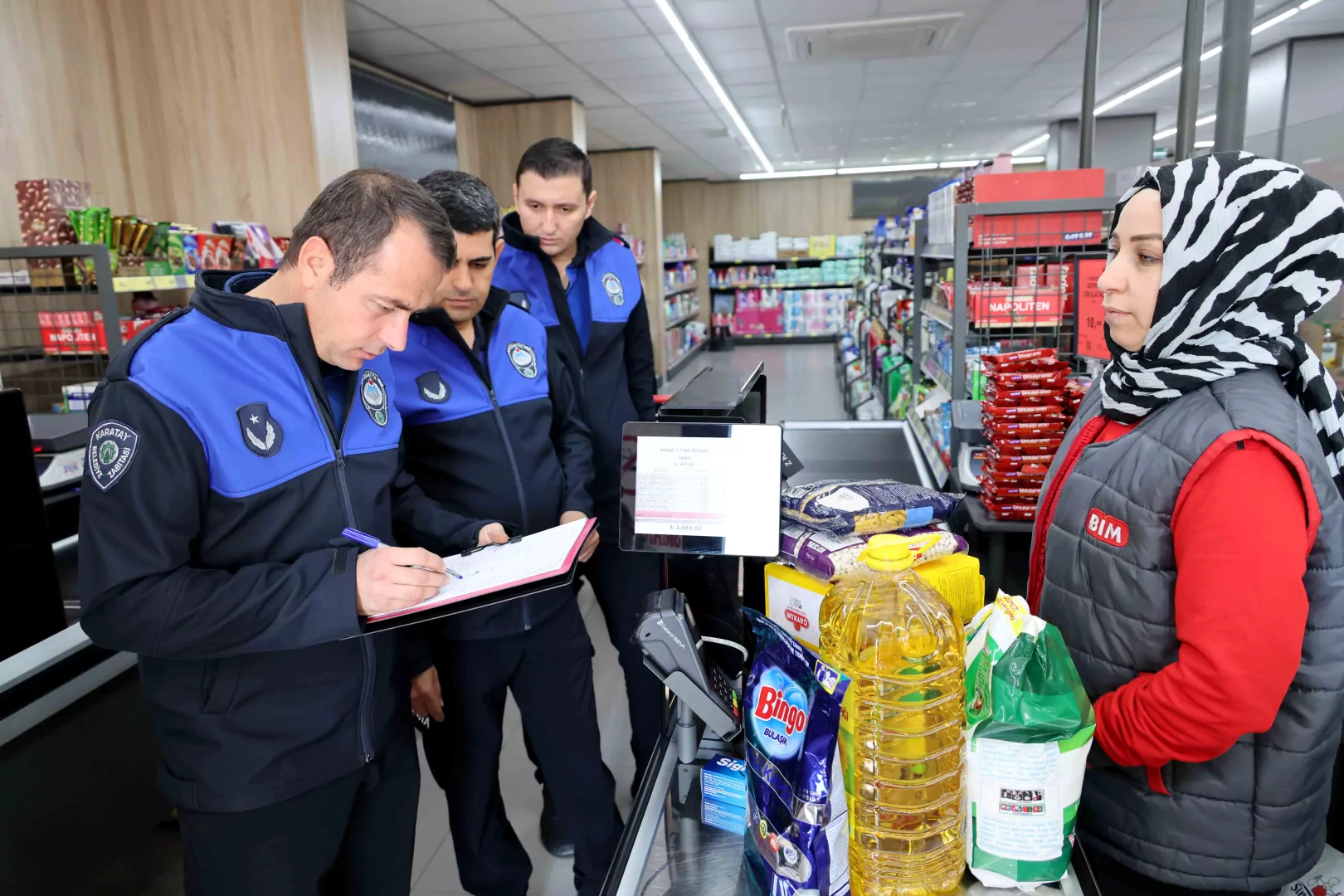 Konya Karatay'da market ve okul kantinlerine sıkı denetim